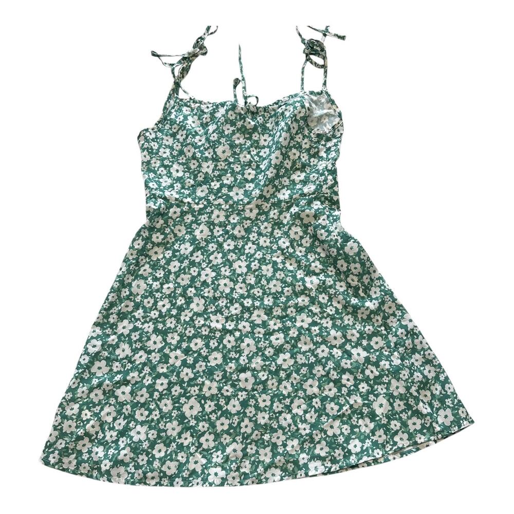 Cupshe Green Floral Midi Dress with White Flowers